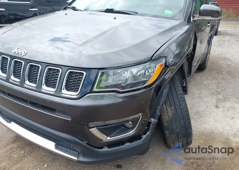 2020 Jeep Compass Limited 4X4 z USA, uszkodzony, nr VIN 3C4NJDCB8LT158150